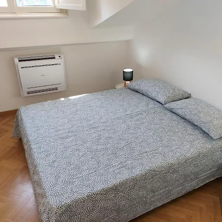 Scirocco Flexyrent - Aircon - Parking - Wifi - Brand New Apartment *